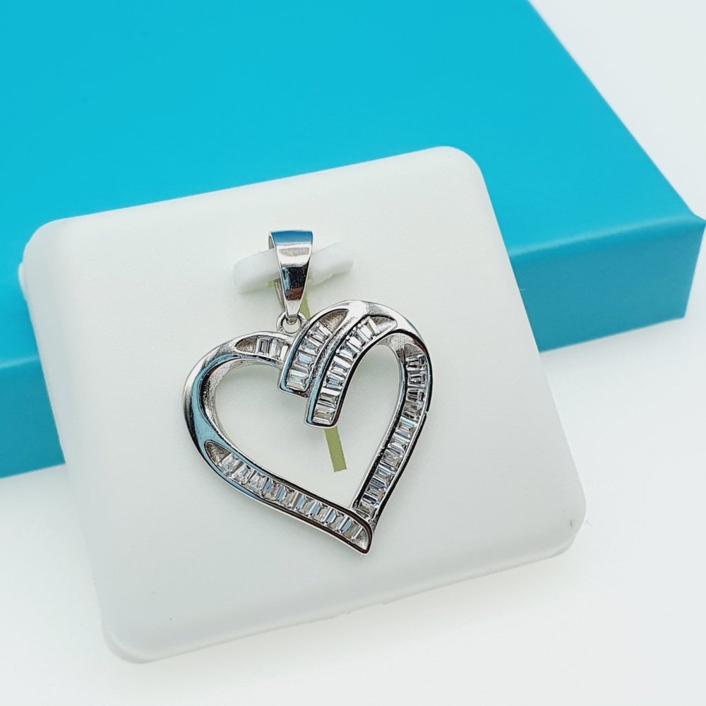 "925 Sterling Silver CZ Beautiful Pendant for Women, 1USPAR4023 - Picture 3 of 6